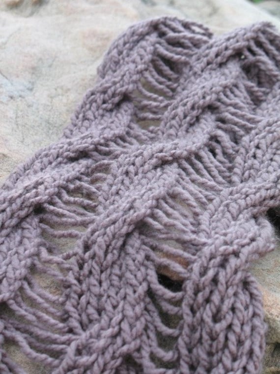 Reversible cable knit scarf pattern PDF KNITTING PATTERN