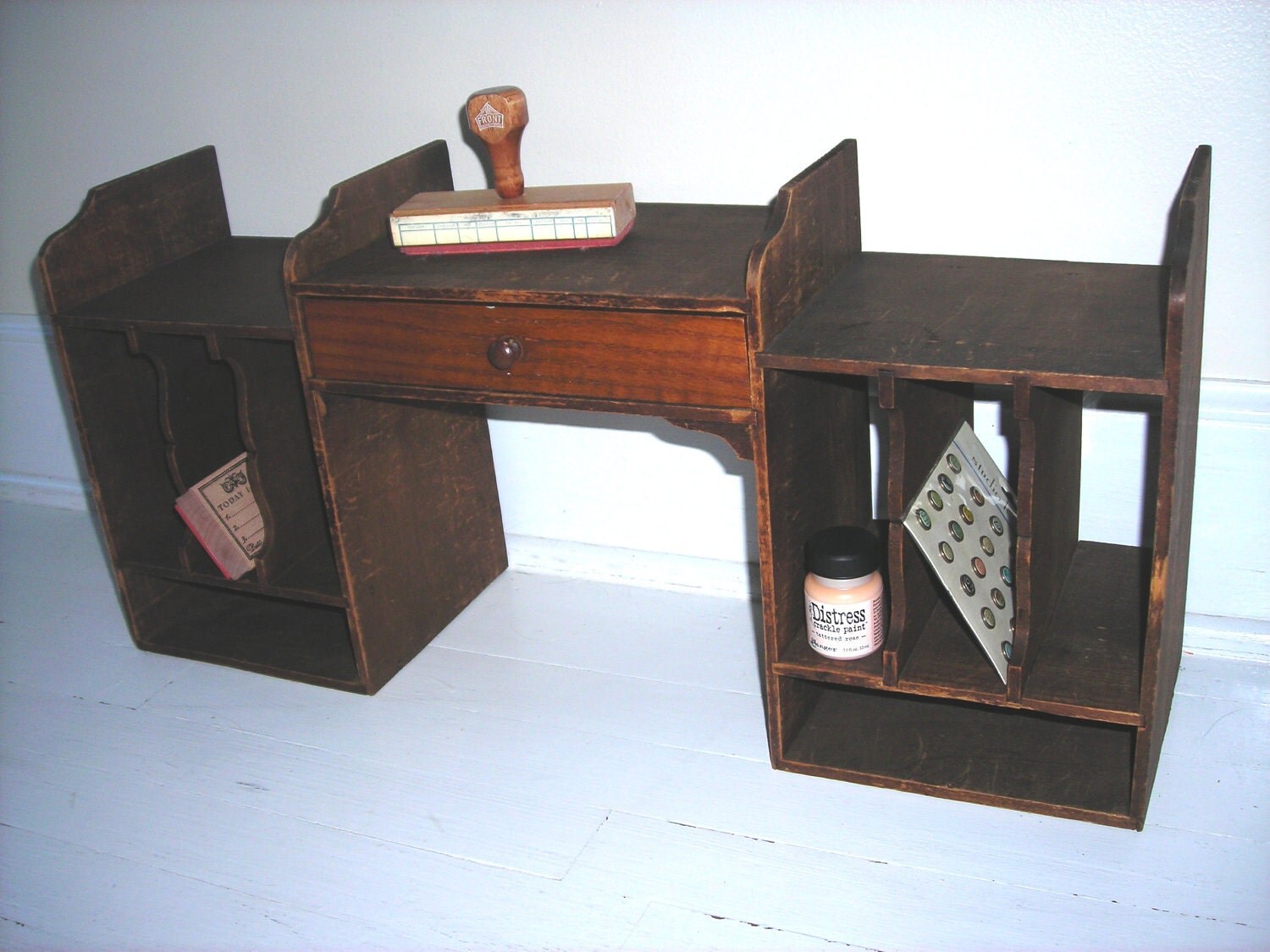 Vintage wood desk top organizer cubby with mail slots UNIQUE