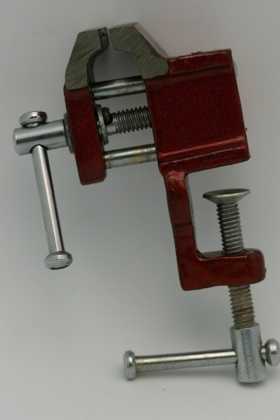 Bench Vise Small one