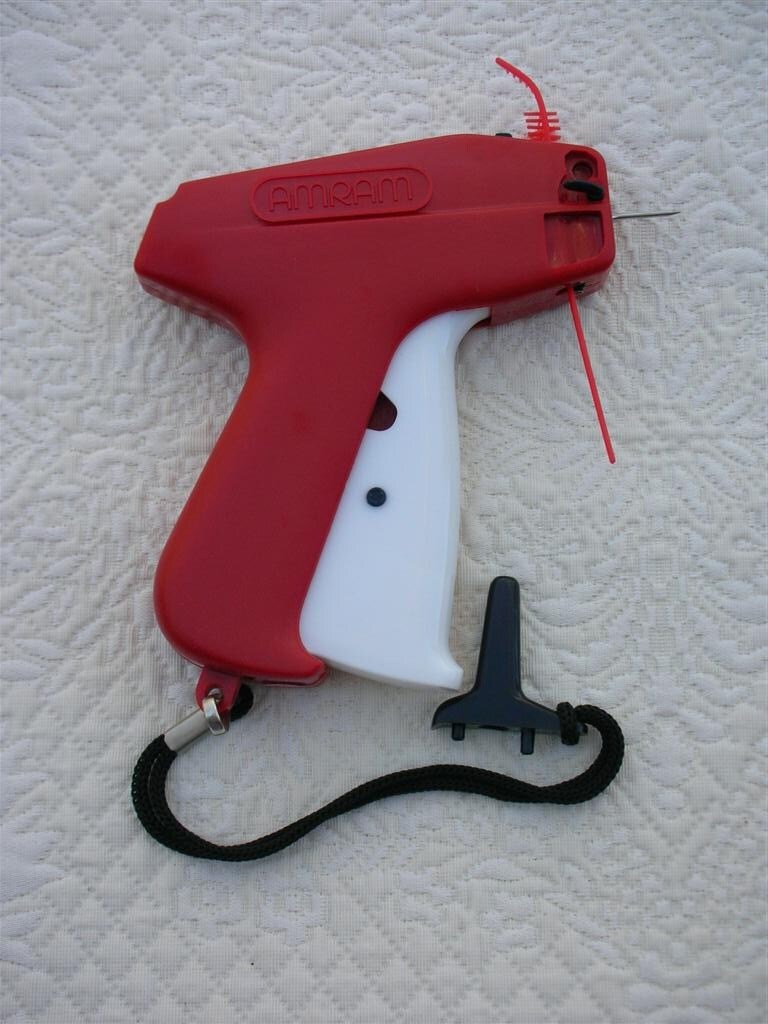 Quilt Basting Gun/ Tagger/Tacker FREE SHIPPING