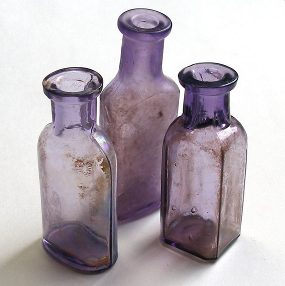 3 Antique Apothecary bottlesAmethyst pharmacy medicine
