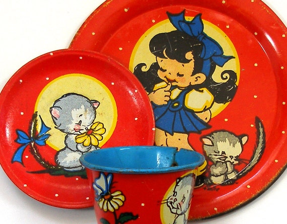 toy cup and plate set