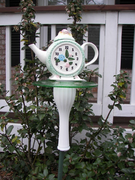Alice in Wonderland Mad Hatter Tea Party Alarm by ZellesGarden