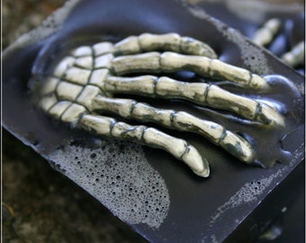 Halloween soap ready to ship! For that creepy clean feeling... "Inky Black"