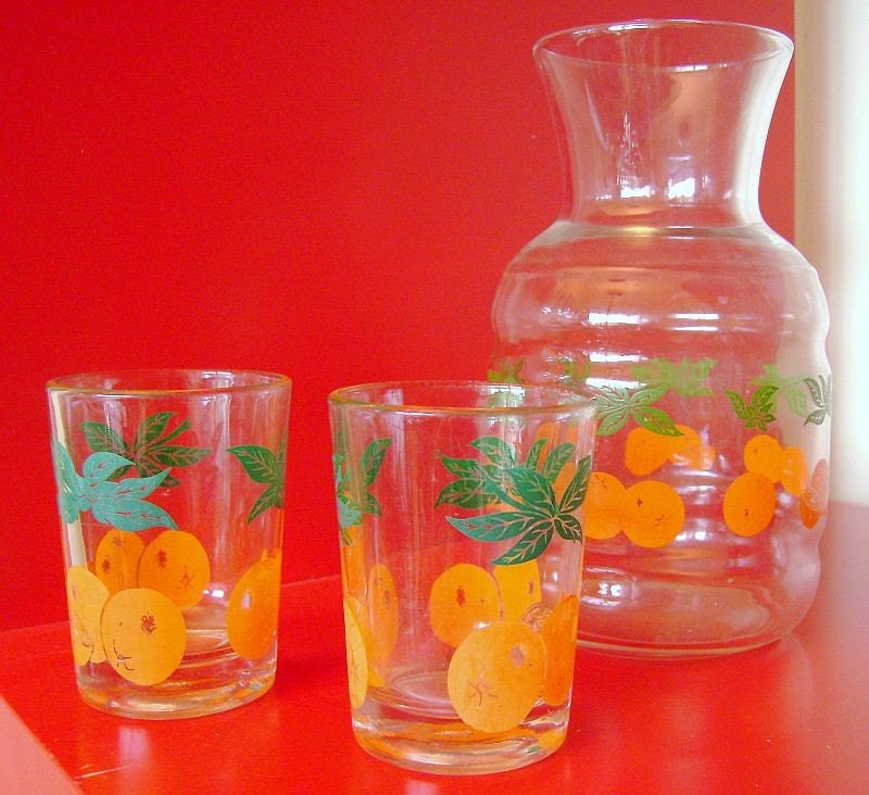 SALE Vintage Orange Juice Carafe With Cups