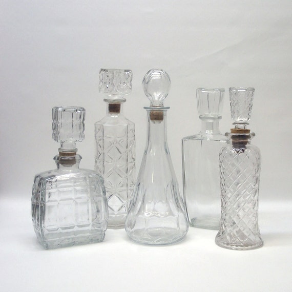Set of 5 vintage decanters instant collection
