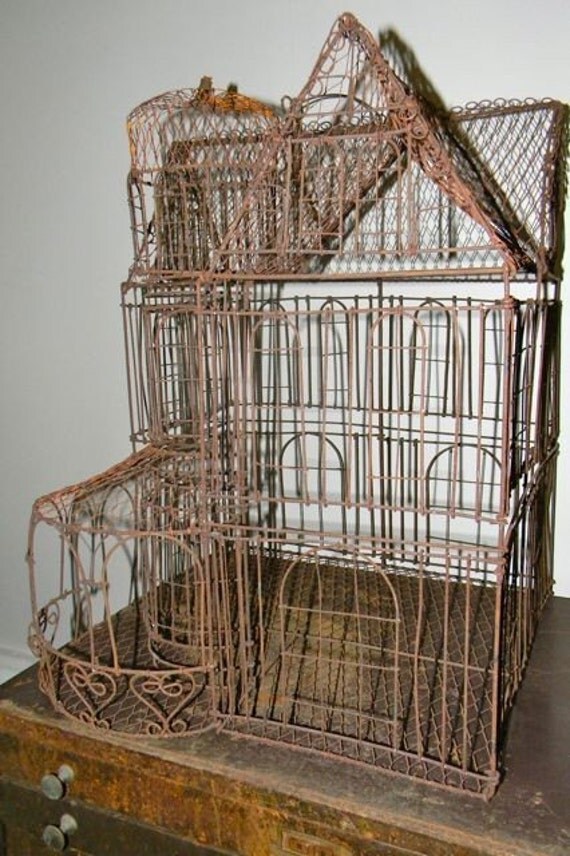Wire Metal Victorian Bird House