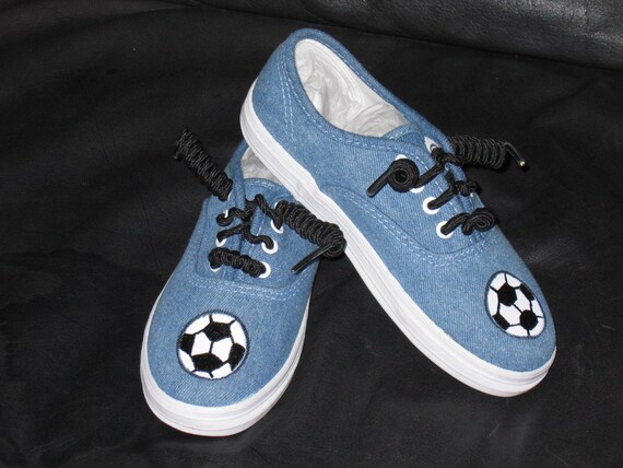 customize your soccer shoes