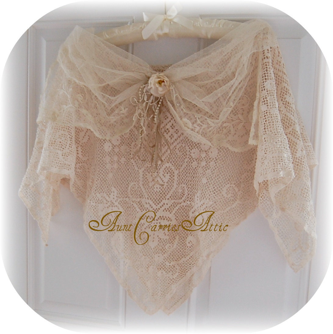 Vintage Wedding Lace Shawl Capelet Neutral Colors