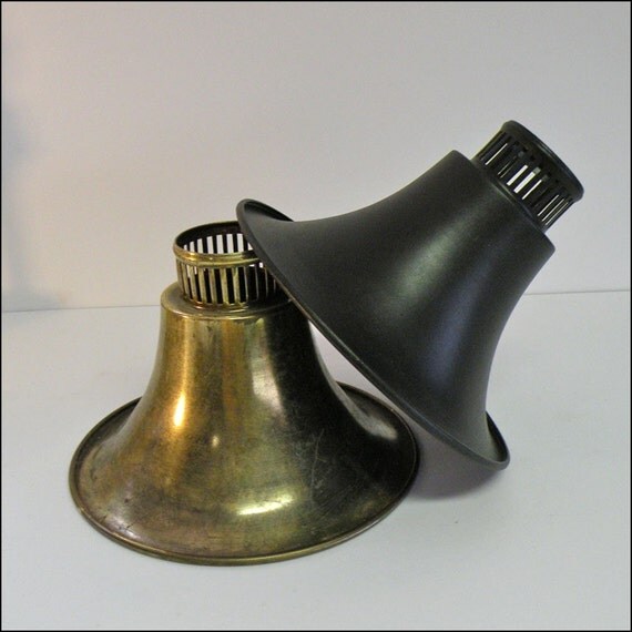 Items similar to Vintage Lamp Parts.. Brass Tole Lampshades on Etsy