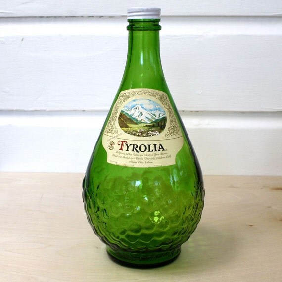 Download Green Glass Wine Bottle Tyrolia Yellowimages Mockups