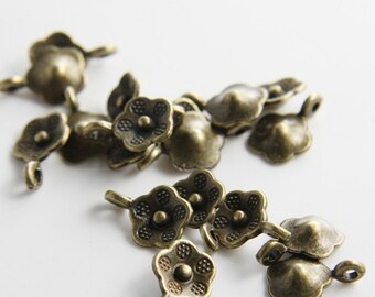 60pcs Antique Brass Tone Base Metal Charms-Flower 14x10mm (1060Y-P-55B)