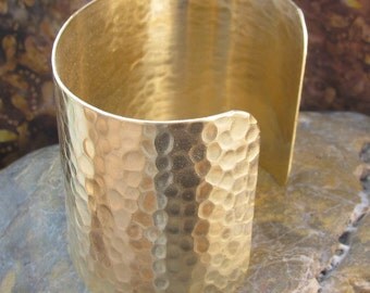 Cuff bracelet blank Textured 2 1/2 inchs 1393 - 1 pieces