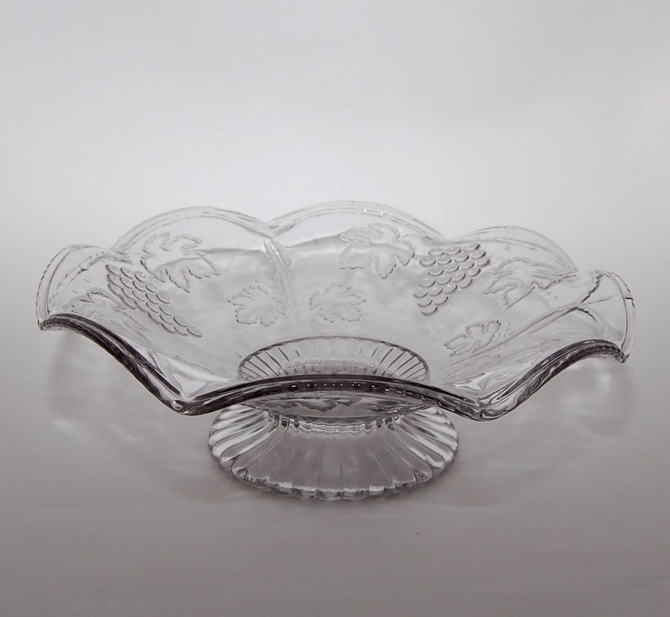 EAPG Grape Ruffled Edge Footed Bowl, circa 1880s Haute Juice