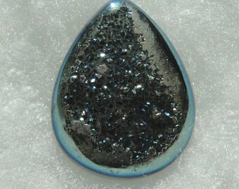Titanium Druzy Agate pear, metallic blue color, 32 carats 096-13-024