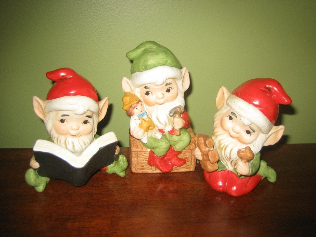 Homco Christmas Elf Figurines by vintagewares on Etsy