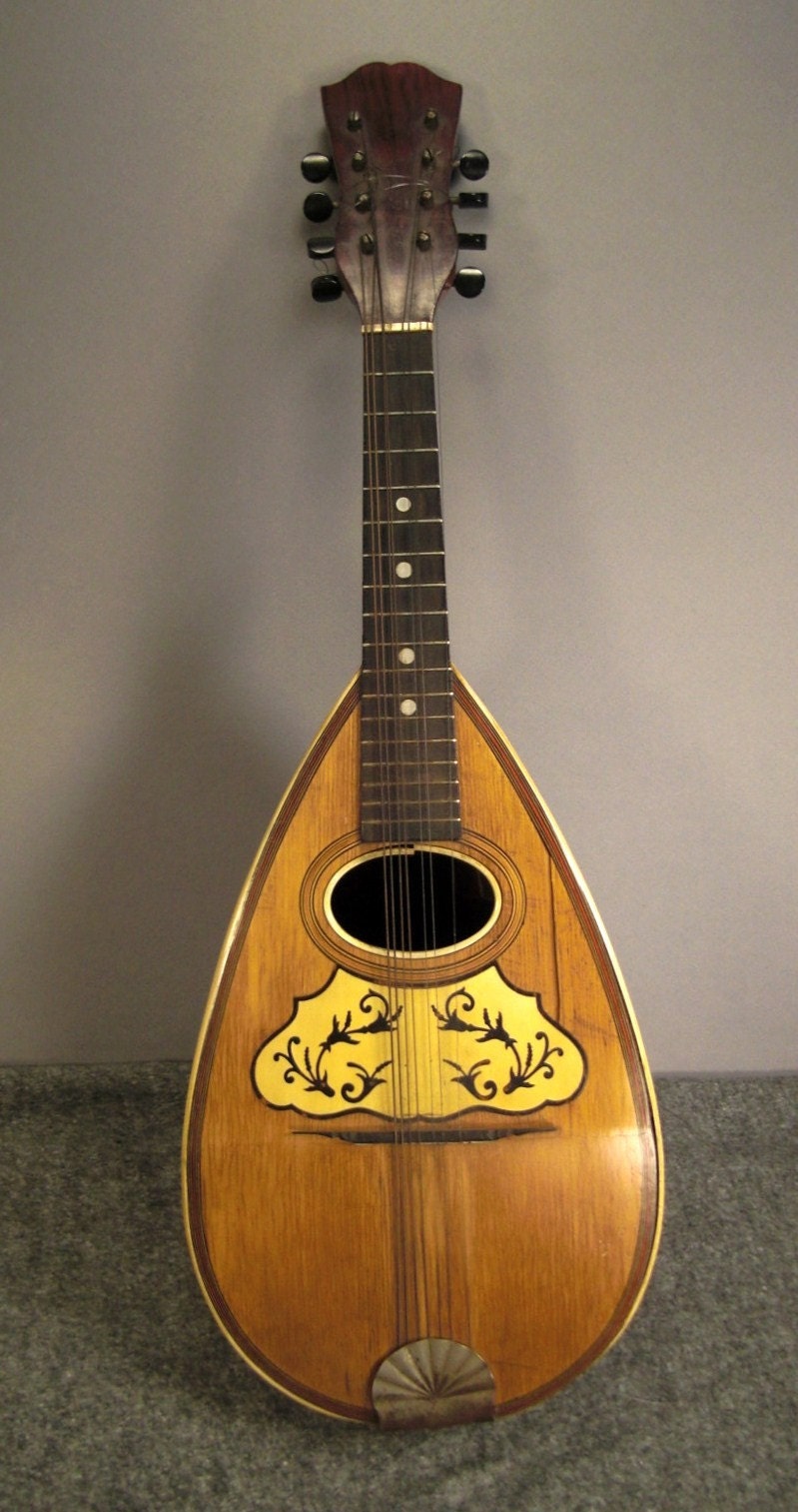 ANTIQUE MANDOLIN BouzukiINSTRUMENT Handcrafted Wood