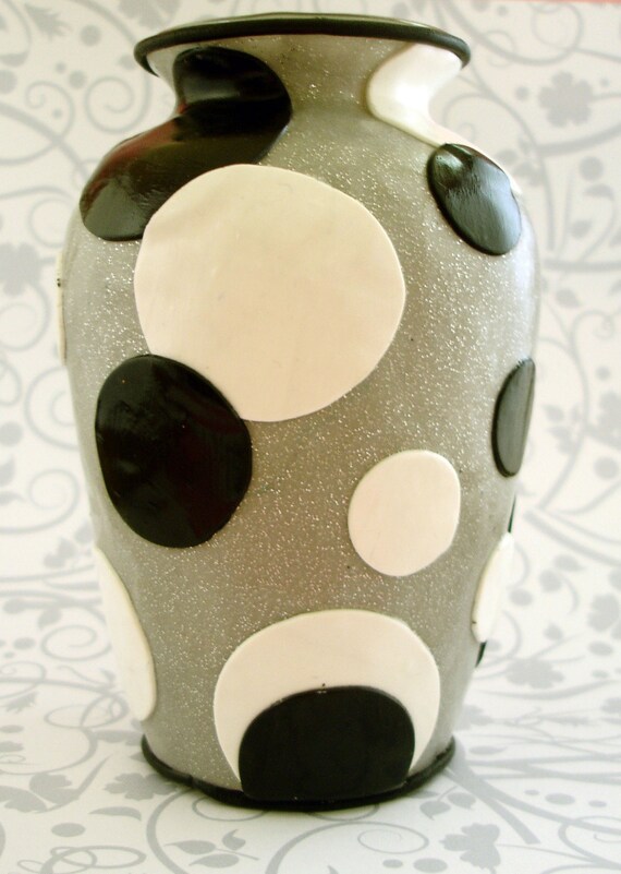 Black and White Polka Dot Vase by appletoozler on Etsy