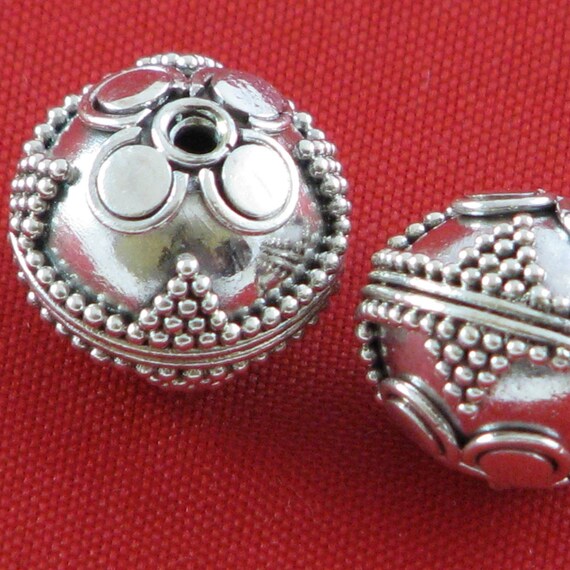 Bali Sterling Silver Beads Large Ornate Round Pack by originideas