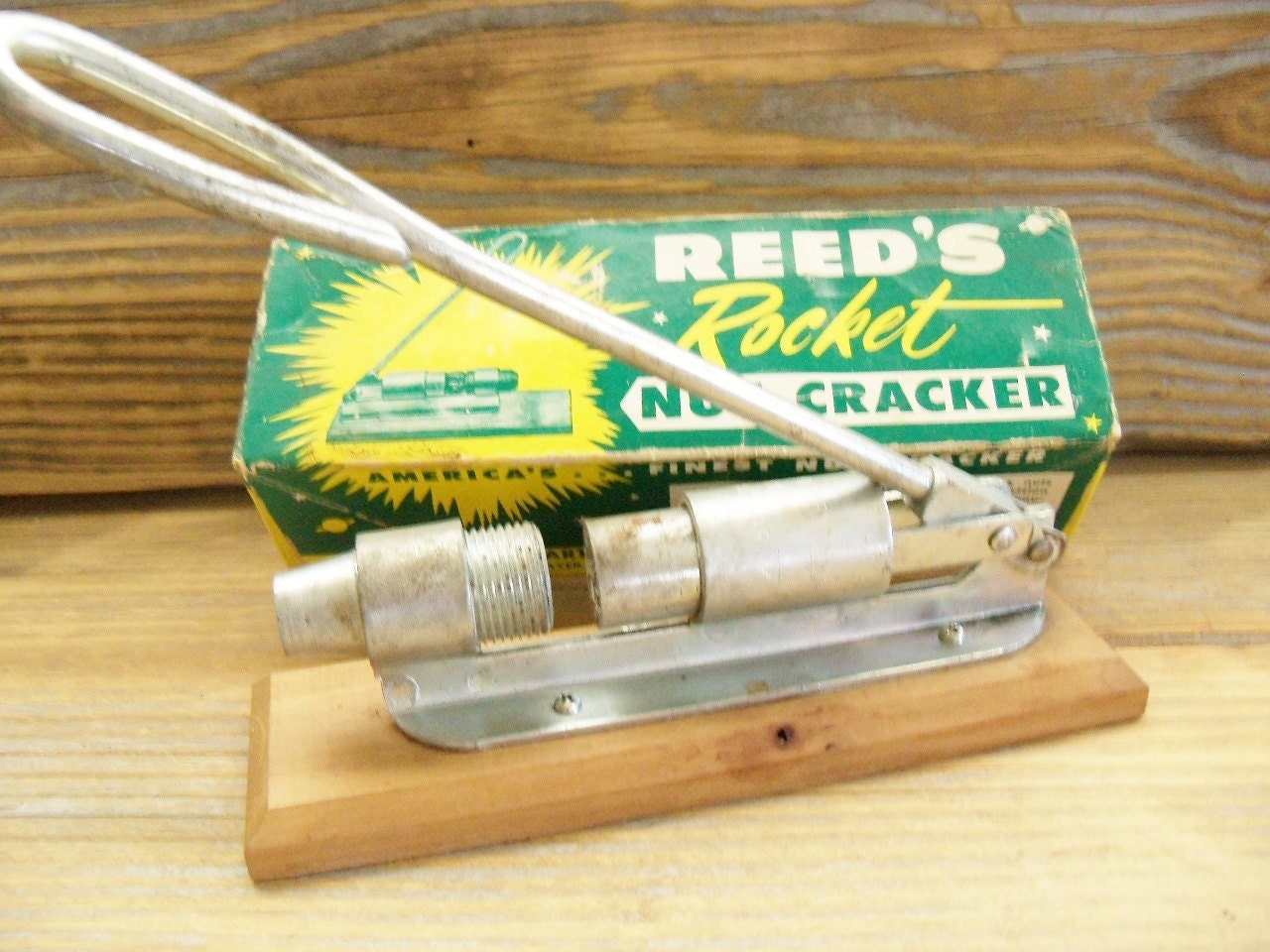 Antique Nutcracker Reeds Rocket Pecan Cracker R300 Original