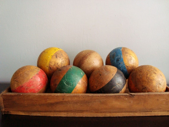 antique croquet balls from the early 40's set of seven.