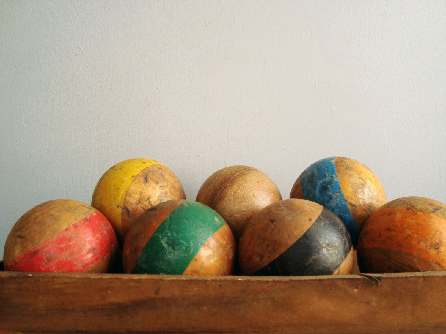 antique croquet balls from the early 40's set of seven.