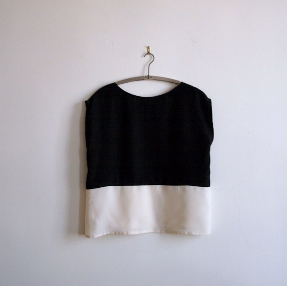 black and cream graphic tee