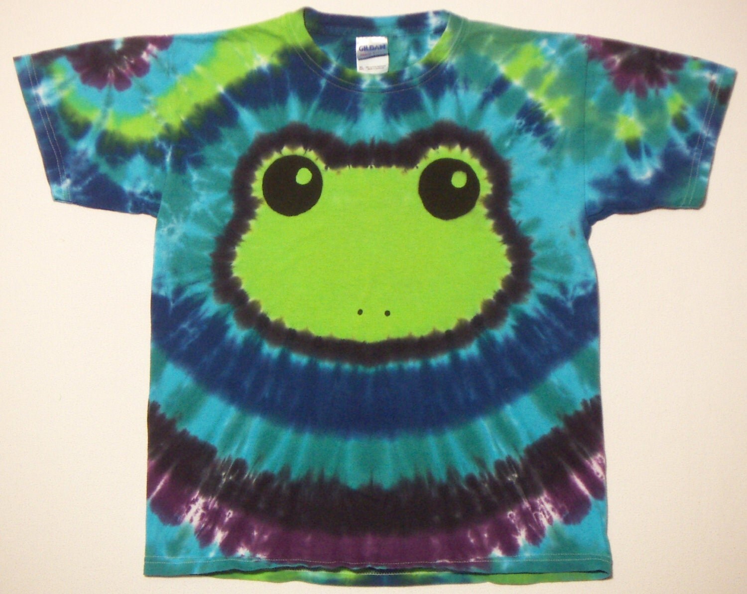 tie dye frog shirt