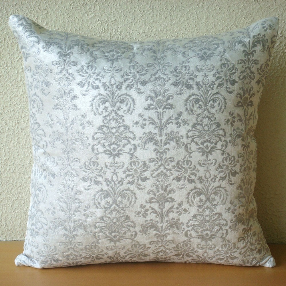 Innocence 16x16 Inches Velvet Pillow Cover with Silver