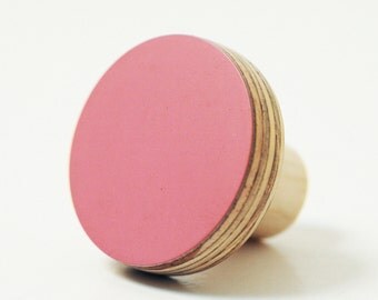 Knobs for drawers - pink color design
