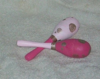 handpainted maracas wedding favors mexican wedding favor wedding place card holder