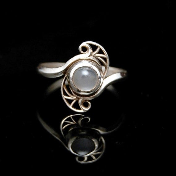Art Nouveau Ring by ObsessoriesStudios on Etsy