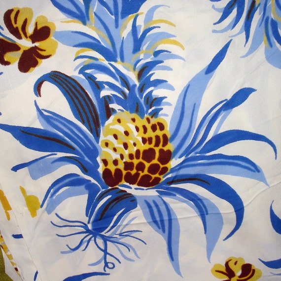 Vintage '40s Slinky Rayon Fabric Tropical Hawaiian