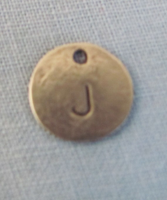 SMALL METAL TAGS FOR JEWELRY by BELLADELMAR on Etsy