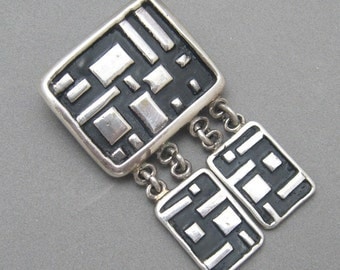 Vintage Sterling Modernist Dangle Pin Handmade Signed P1050