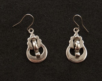 SALE WAS 22 Silver Modernist Dangle Earrings