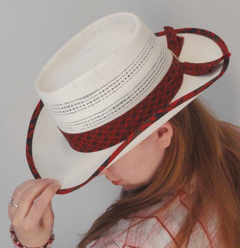 white straw cowboy hat womens