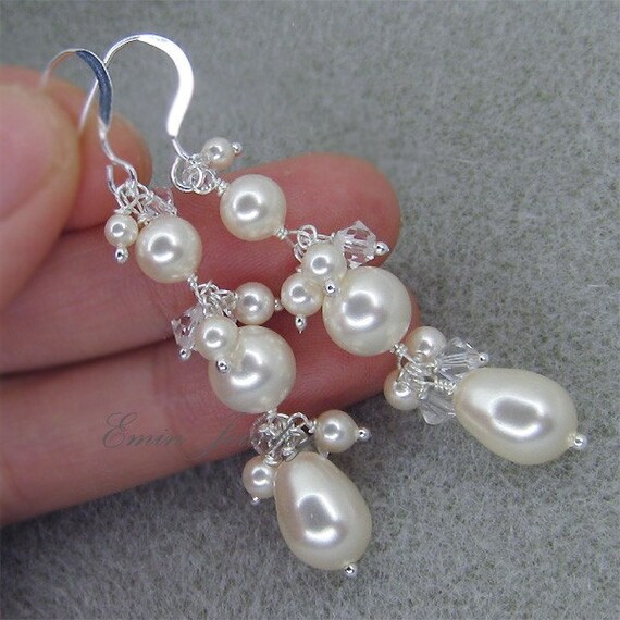 Items similar to Bridal EArrings, Pearl WEdding EArrings, Ivory Pearl ...