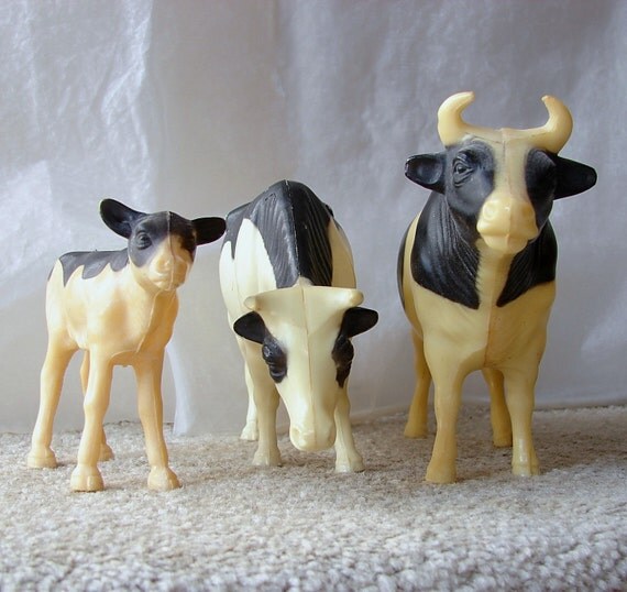Toy Bull Mother Cow Calf 1960s Nylint Hard Plastic