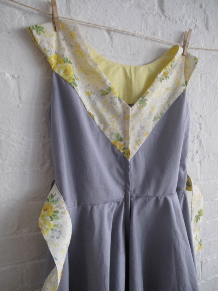 yellow rose grey dress... by sohomode on Etsy