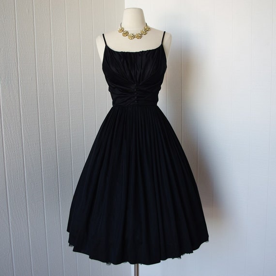 vintage 1950s dress vavavoom fredericks of hollywood by traven7