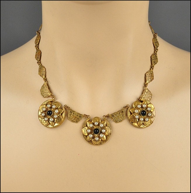 Art Deco Czech Enamel Pearl Necklace Taille D'Epargne Gold