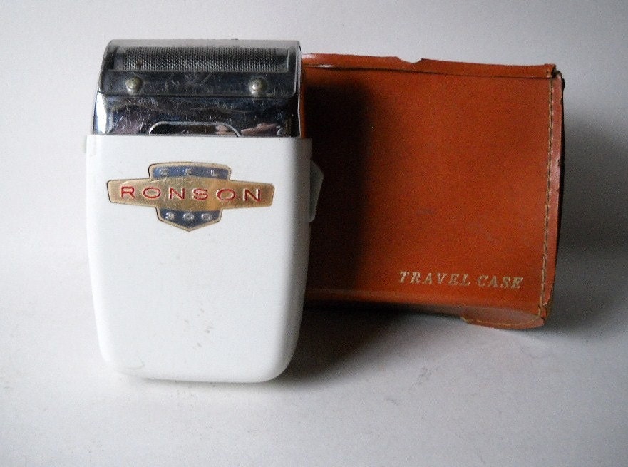 Vintage Ronson Electric Razor Shaver