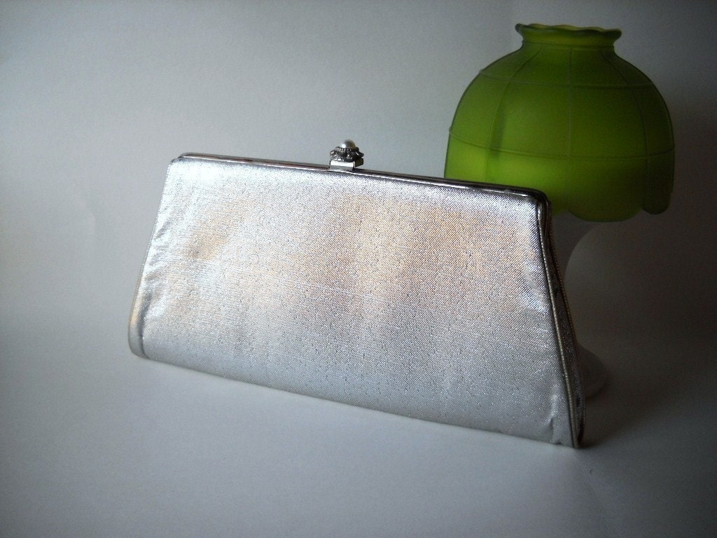 Vintage Purse Silver Clutch Purse Pearl Clasp Evening Bag