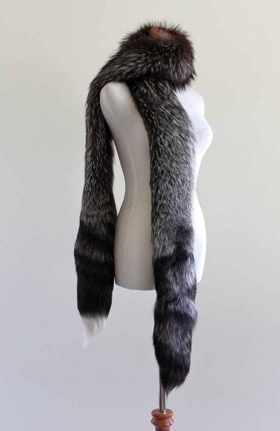 GenUine FoX FuR Boa ScaRf StoLe wRap WhiTe Tip with bLack