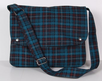 Men Messenger Bag,School bag, Shoulder Bag, adjustable strap, Dark Blue canvas with turquois lining...CITY...
