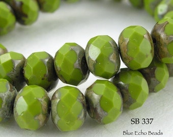 8mm Czech Glass Beads Fresh Avocado Picasso Rondelle (SB 337) 12 pcs BlueEchoBeads