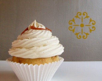 Fake Cupcake Carrot Cake Cupcake King Size from 12 Legs Orginal Gourmet Collection Can Add Photo Holder