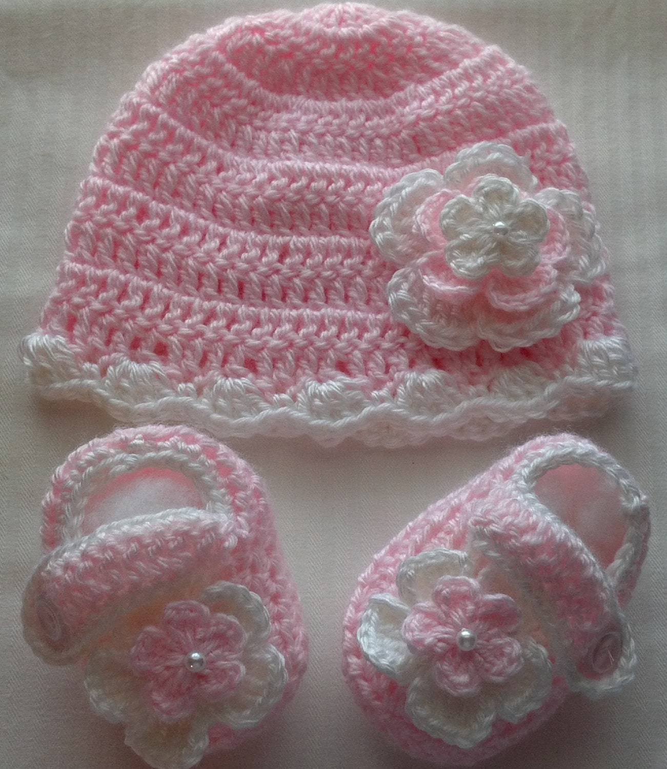 Crochet Baby Girl HandmadeHat Booties photo prop by babybear27129