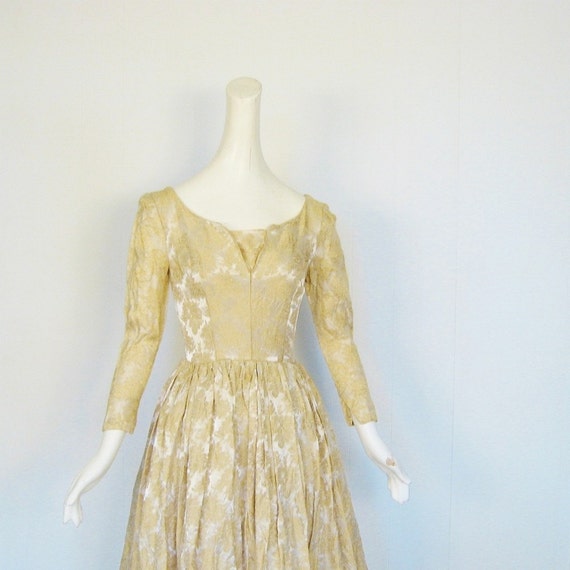 Vintage 1950s Pale Gold Brocade Dress XS